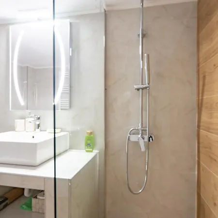 Apartment Metaxourgio 3 Persons By Mps Athens